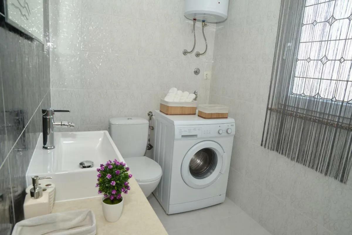 Apartment Antonio 자다르